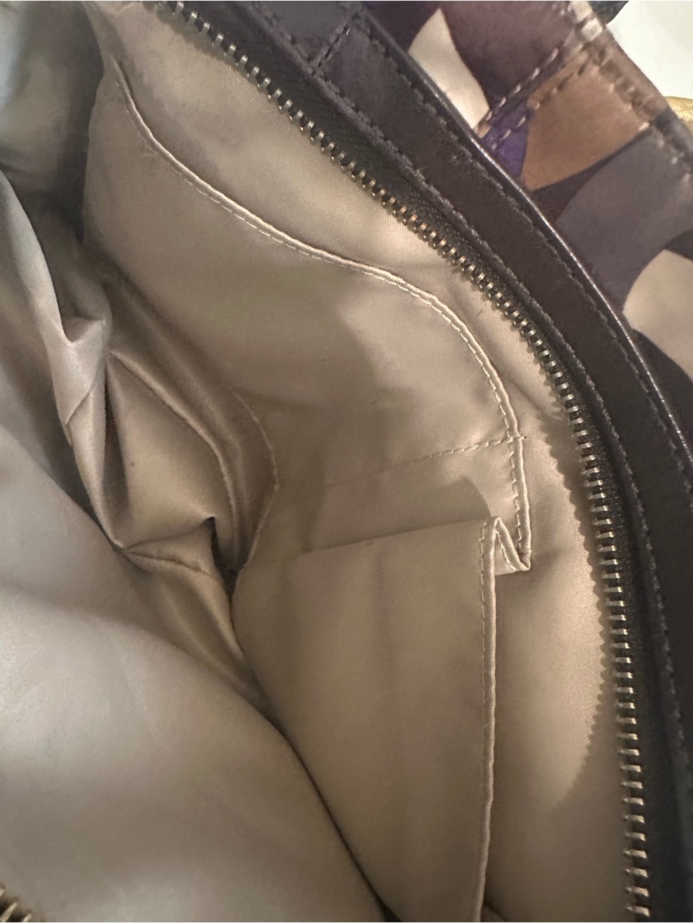 Coach Stylish Purple Patterned Shoulder Bag - Picture 6 of 6